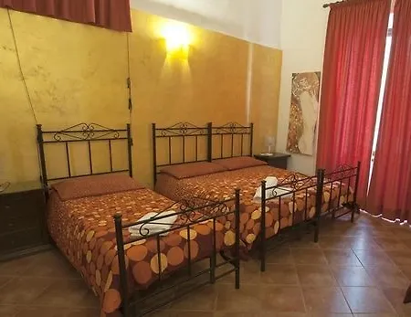 Bed & Breakfast Mansion Pirandello 3*