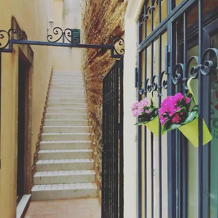 Mansion Pirandello Bed and Breakfast